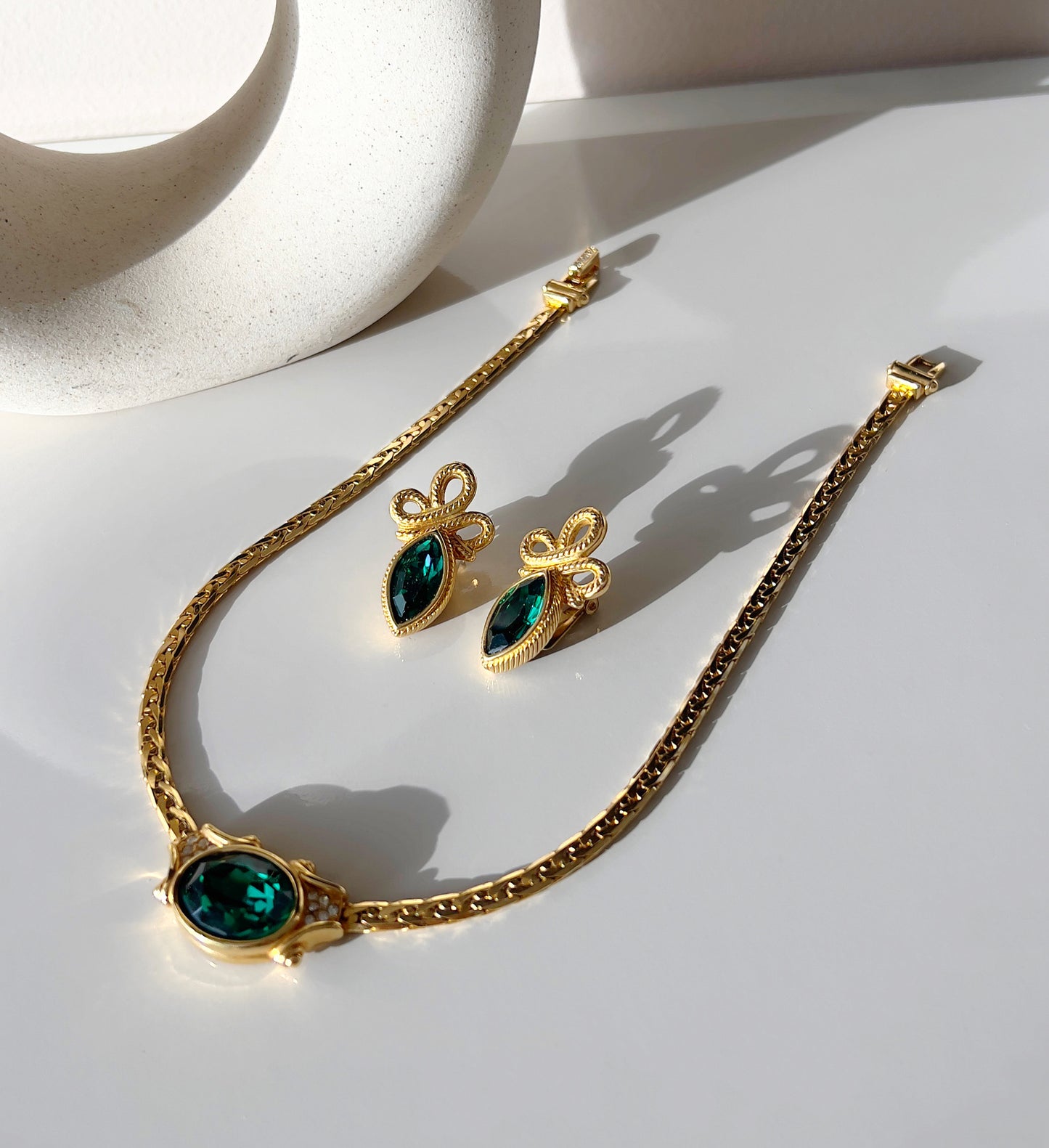 Faux emerald Swarovski set