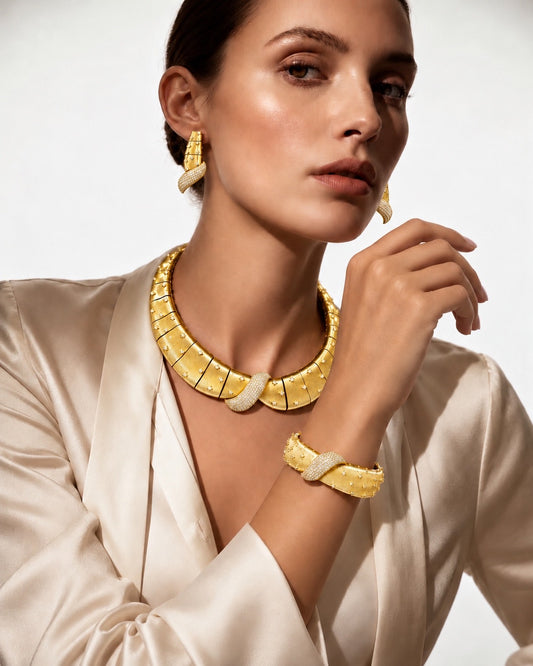 The Golden Embrace Set “Pre-order “