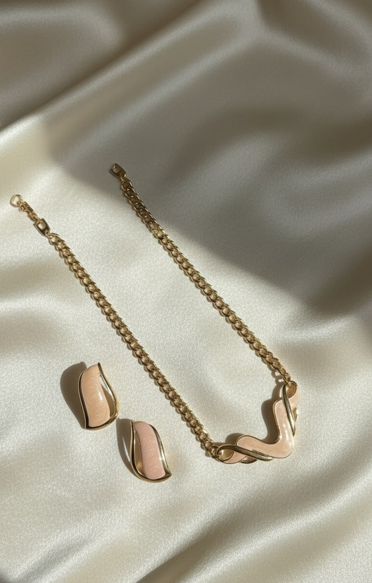 Blush Enamel Wave Set